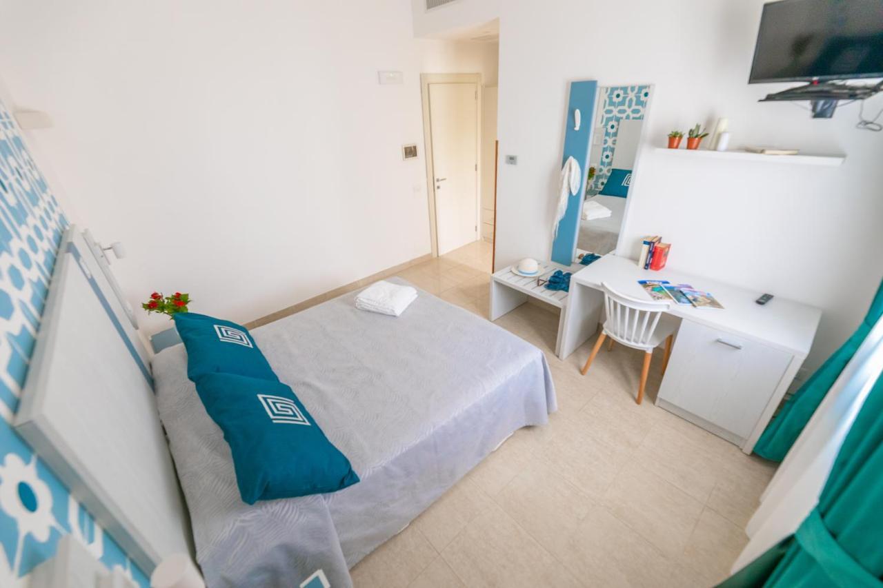 Hotel Magna Grecia Santa Maria di Leuca Bagian luar foto